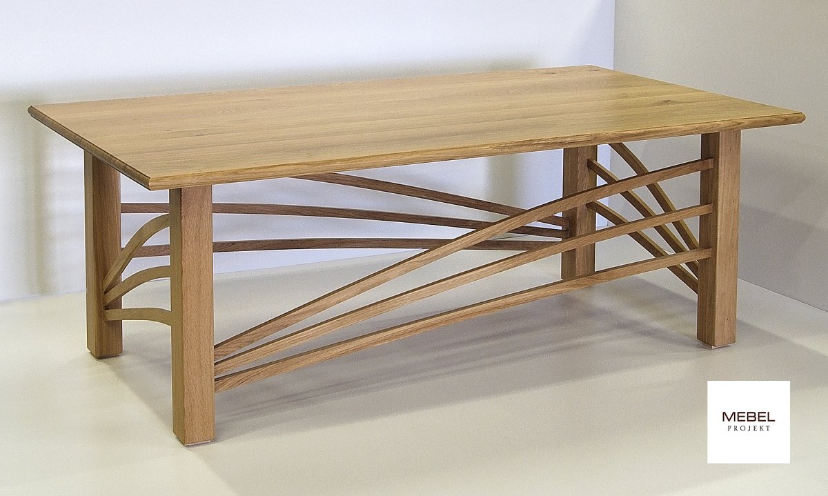 Stół z drewna dębowego